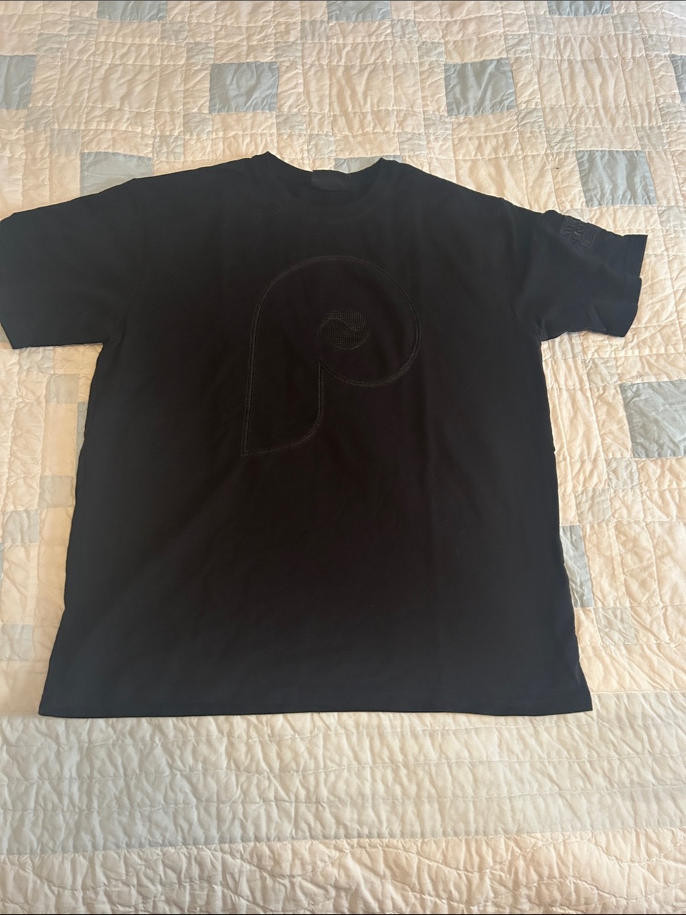 New Era PhilliesBlack SS Crewneck T-Shirt with Subtle Embroidered Logo